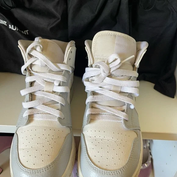 Nike Air Jordan 1 Mid in White and Gray